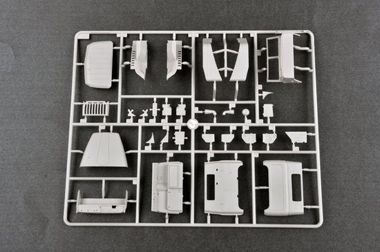 Trumpeter 01028 Lance-roquettes multiple russe BM-21 Grad 1/35 – image 9