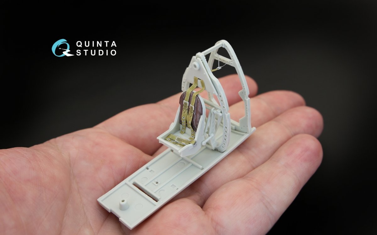 Intérieur imprimé en 3D et coloré sur papier décalcomanie pour Spitfire Mk. II (Quinta Studio QD32043) (pour maquette Revell) au 1/32 – Bild 6