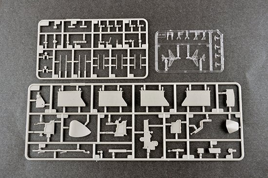 Trumpeter 06716 USS John F. Kennedy CV-67 1/700 – image 13