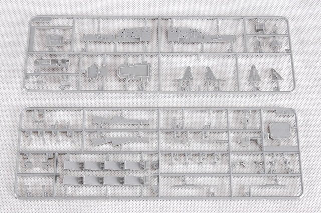 Trumpeter 05720 Croiseur de classe Slava Moskva de la marine russe 1/700 – image 6