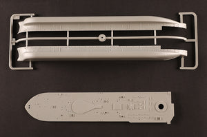 Hobby Boss 86518 HMS Lord Clive 1/350 – image 11