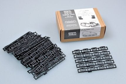 Hobby Boss 81006 Sd.Kfz 184 Elephant track 1/35 – immagine 2