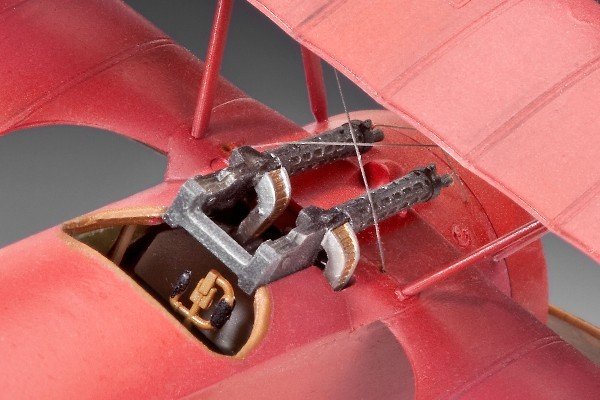 Revell 04682 Triplan Fokker Dr.I (1/48) – image 3