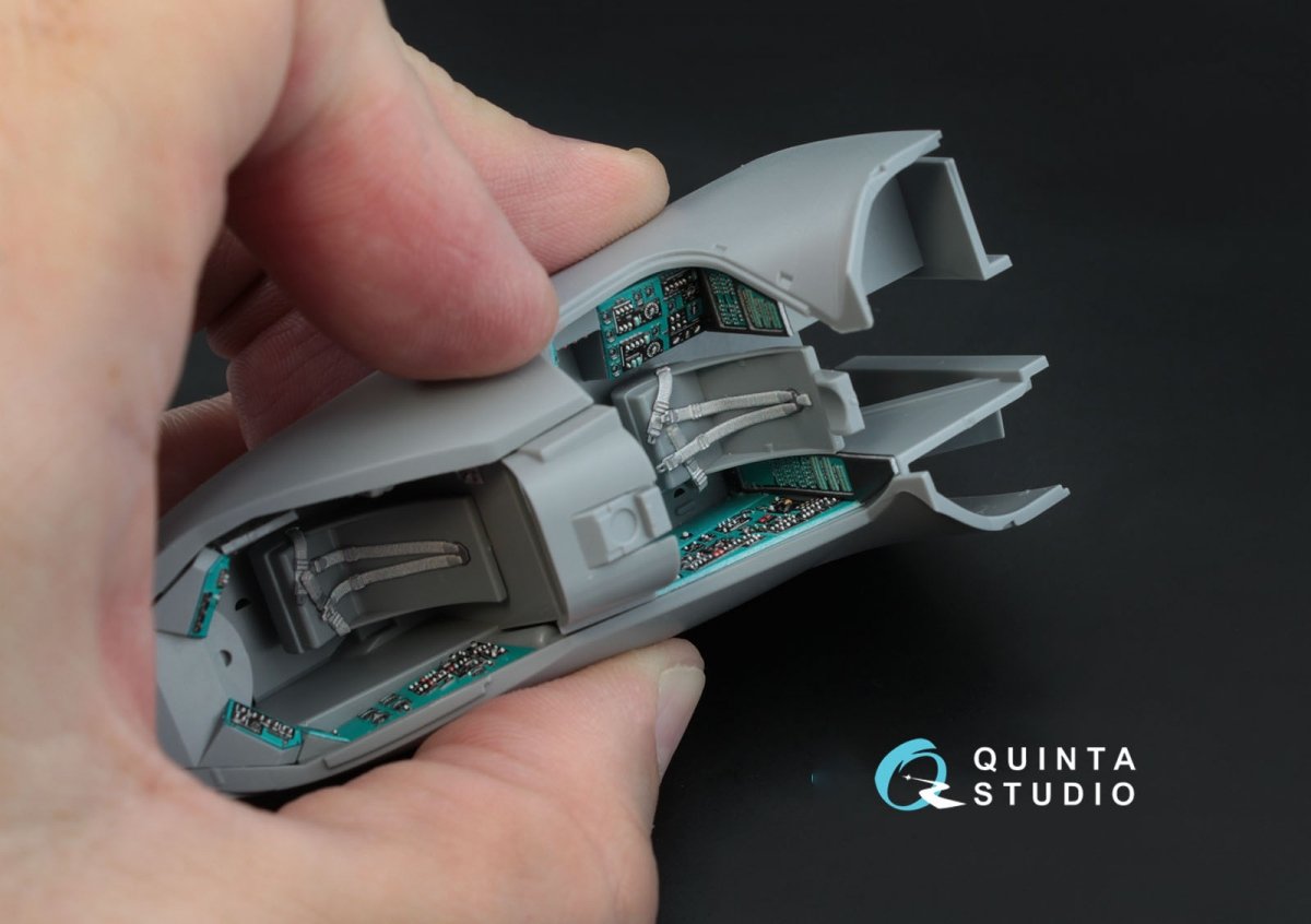 Intérieur imprimé en 3D et coloré sur papier décalcomanie Quinta Studio QD48026 Mi-24V (pour kit Zvezda) 1/48 – immagine 7