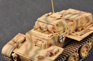 Hobby Boss 83805 Pzkpfw.I Ausf.F allemand (VK18.01) version tardive (1/35)  – image 13
