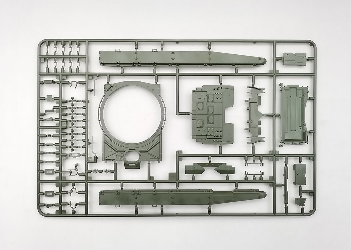 Maquette Amusing Hobby 35A050 du char de combat principal russe T-90A, intérieur complet, échelle 1/35 – image 7