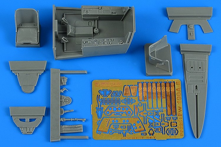 Maquette de cockpit Aires 2251 Fw 190A-8 au 1/32 REVELL