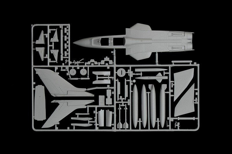 Italeri 1336 Tornado IDS/ECR Couleurs Spéciales (1/72) – immagine 6