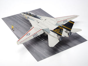 Tamiya 61122 Grumman F-14A Tomcat (modèle récent) Coffret de lancement sur porte-avions 1/48 – image 5
