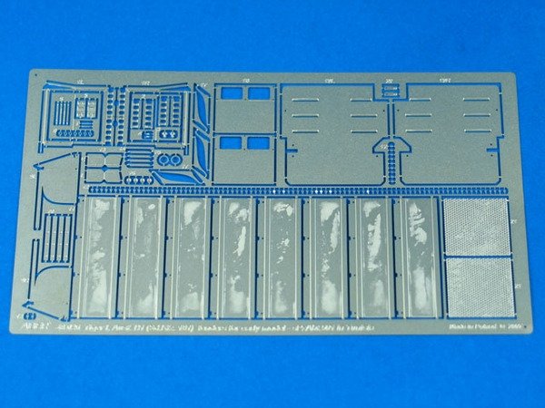 Aber 48026 Tiger I premier modèle - partie 3 - garde-boues pour Afrika Korps (TAM) 1/48 – Bild 2