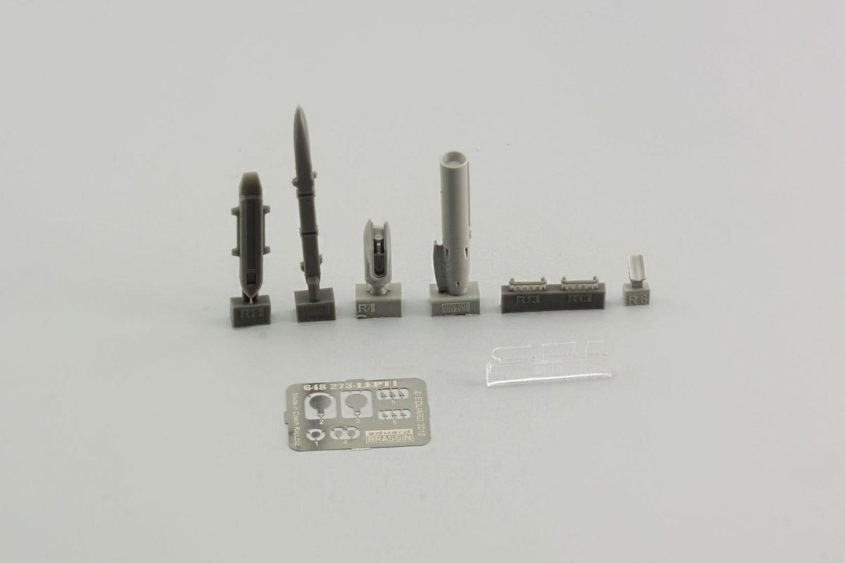 Eduard 648273 Sniper ATP pour Harrier GR.9 EDUARD, HASEGAWA 1/48 – Bild 6