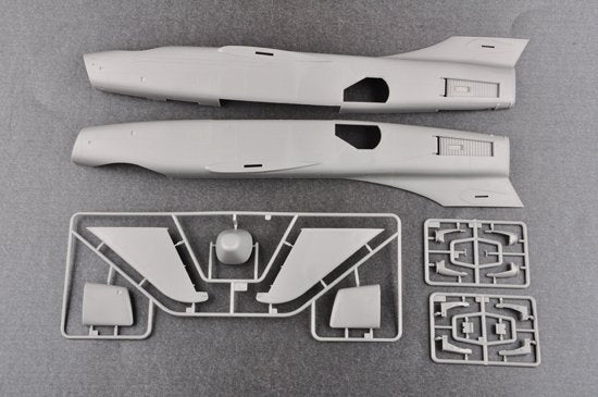 Trumpeter 02872 EKA-3B Skywarrior – image 16