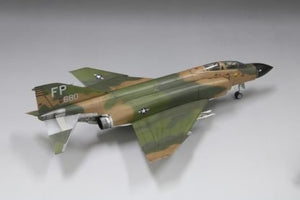 Fine Molds 72846 Chasseur à réaction F-4C « Wolf Pack 1967 » de l’US Air Force, échelle 1/72 – image 2