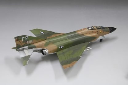Fine Molds 72846 Chasseur à réaction F-4C « Wolf Pack 1967 » de l’US Air Force, échelle 1/72 – image 2