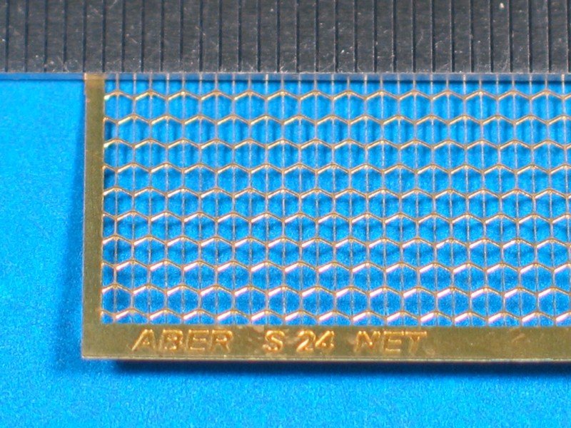Filet Aber S-24 à mailles hexagonales de 1,85 x 1,7 mm
