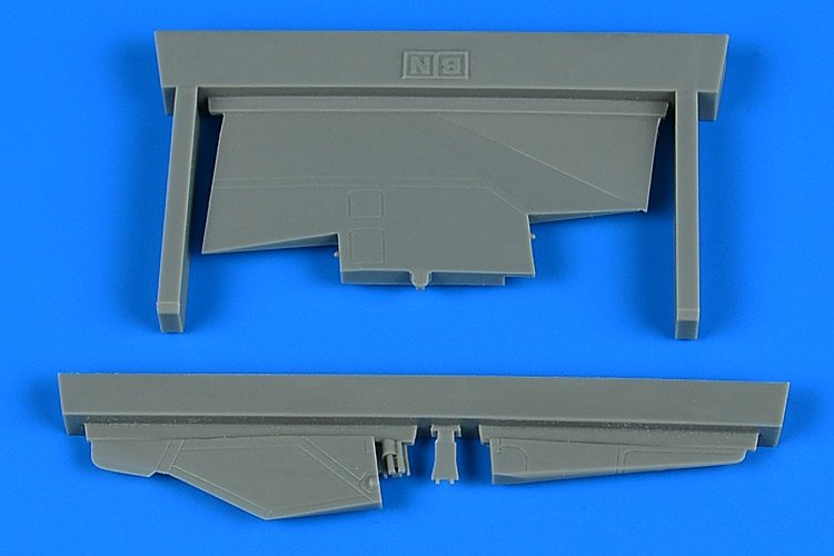 Aires 4794 MiG-23BN aileron arrière correct 1/48 TRUMPETER