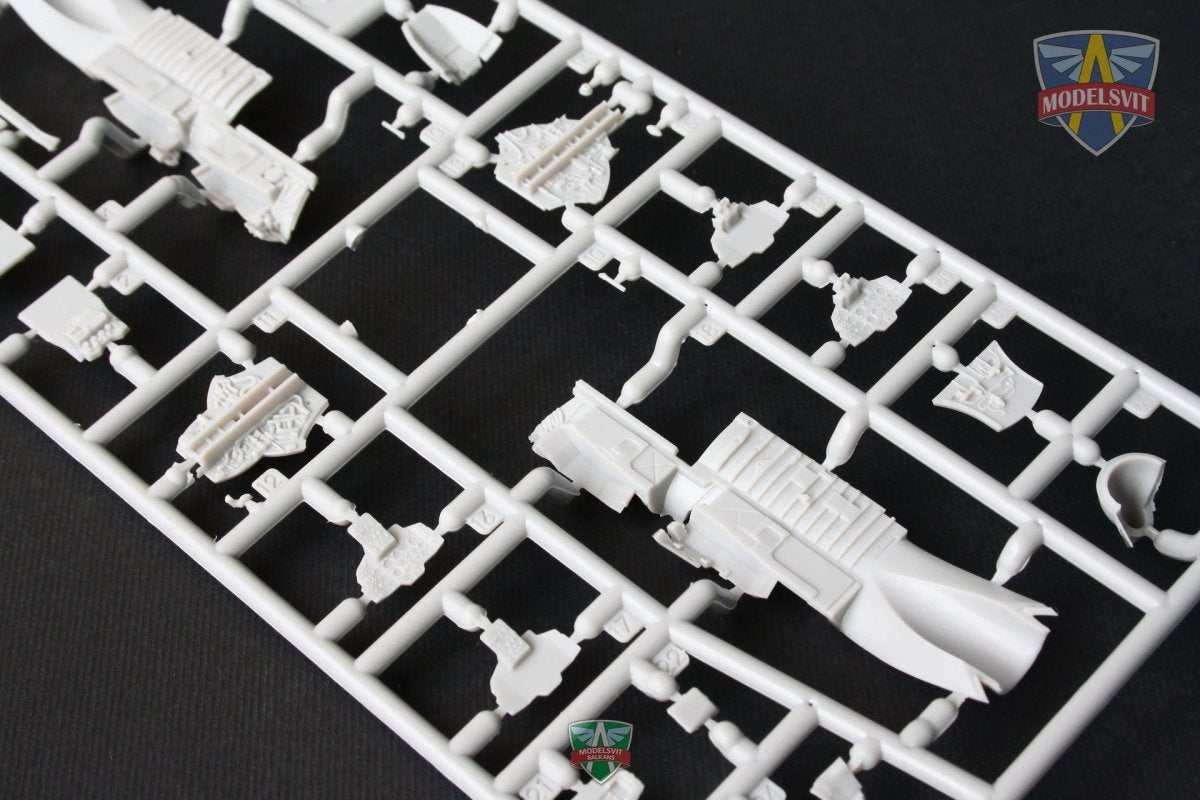 Modelsvit 72051 Su-22UM3K avion d&amp;#39;entraînement avancé biplace (version export) 1/72 – immagine 8
