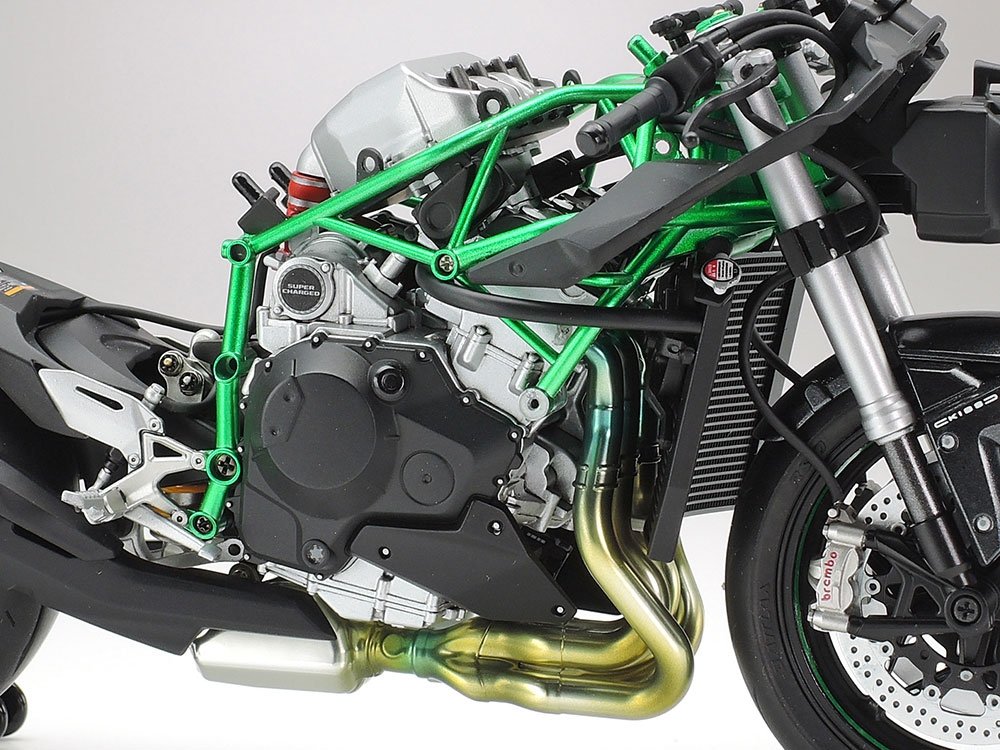 Tamiya 14136 Kawasaki Ninja H2 Carbone 1/12 – image 4
