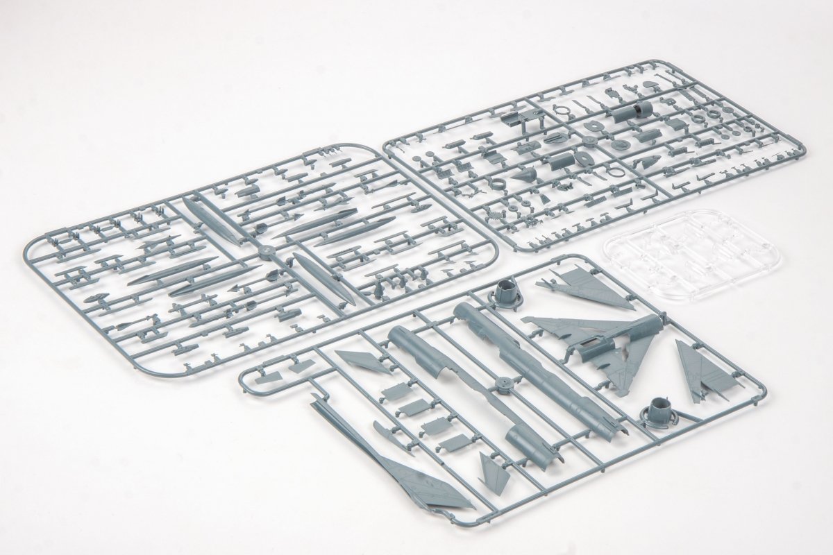 Eduard 70142 MiG-21MF Chasseur-bombardier 1/72 – Bild 4