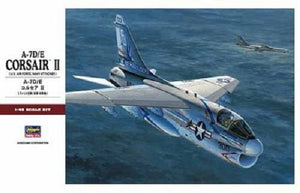 Hasegawa PT47 A-7D/E Corsair II Attaquant de l&amp;#39;US Air Force/Navy (1/48)