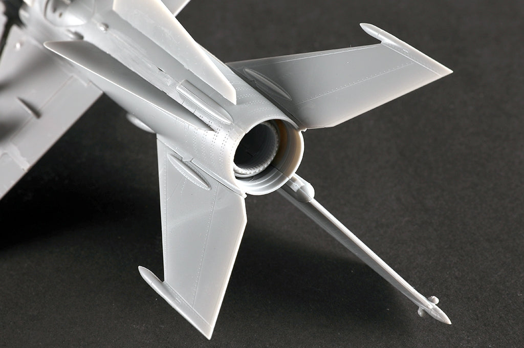 Trumpeter 02825 JJ-7A Trainer 1/48 – zdjęcie 14