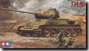 Tamiya 35138 Char russe T-34/85 (1/35)