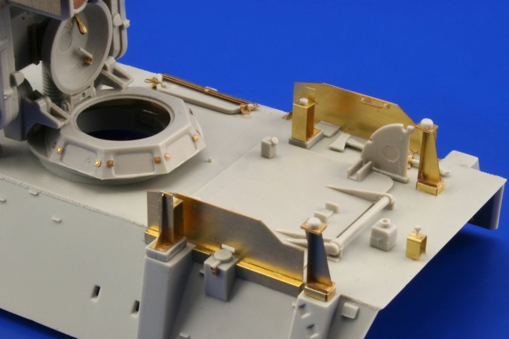 Eduard 36038 LAV AT 1/35 Trumpeter – Bild 12