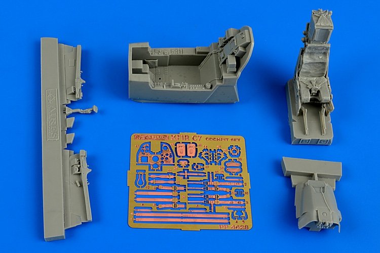 Ensemble cockpit Aires 4628 Kfir C7 1/48 Kinetic