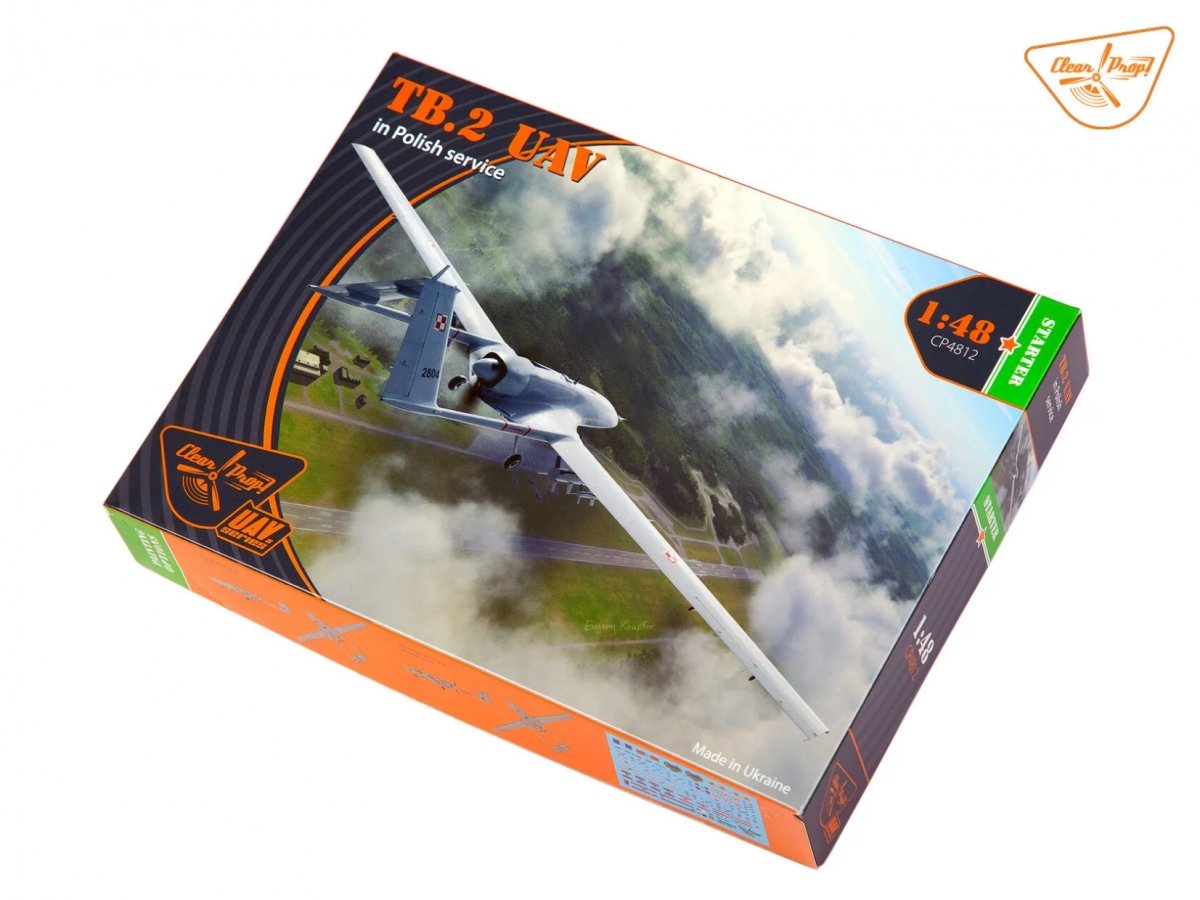 Clear Prop! CP4812 TB.2 UAV en service polonais - Kit de démarrage 1/48 – image 2
