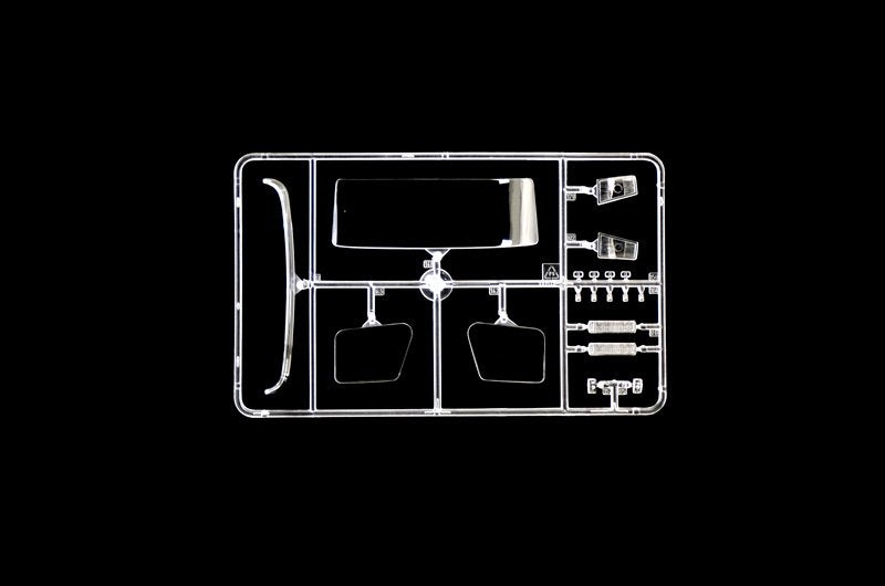 Italeri 3907 VOLVO FH16 520 CABINE COUCHETTE – image 9
