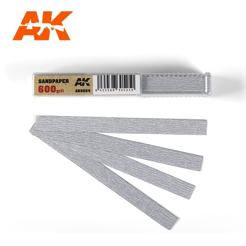 AK Interactive AK9024 SANDPAPER GRAIN 600 (DRY)