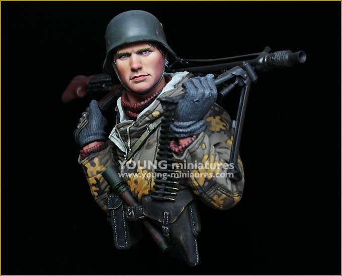 Figurine Young Miniatures YM1882, mitrailleur allemand, front de l&amp;#39;Est, Seconde Guerre mondiale, échelle 1/10 – image 2
