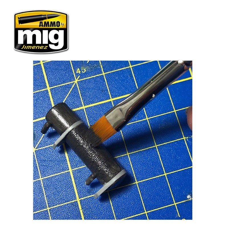 Pâte antidérapante Ammo of Mig 2034 - Couleur noire pour maquettes 1/72 et 1/48  – Bild 8