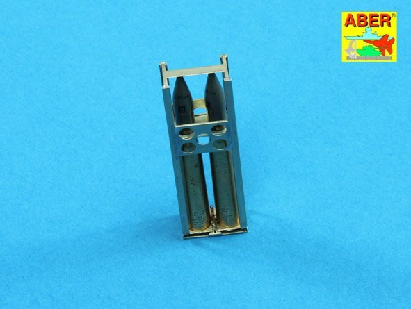 Aber 16075B Pz.Kpfw. IV, Ausf.H Vol.16B - Râtelier de rangement de munitions type B pour cartouches longues (1/16) – image 13