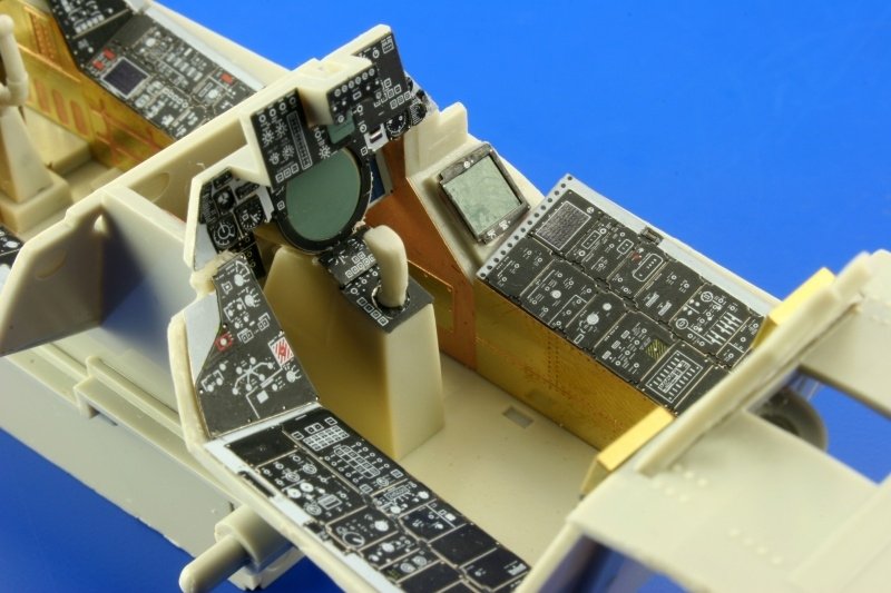 Intérieur du F-14A Eduard 32529 au 1/32 Tamiya – Bild 7
