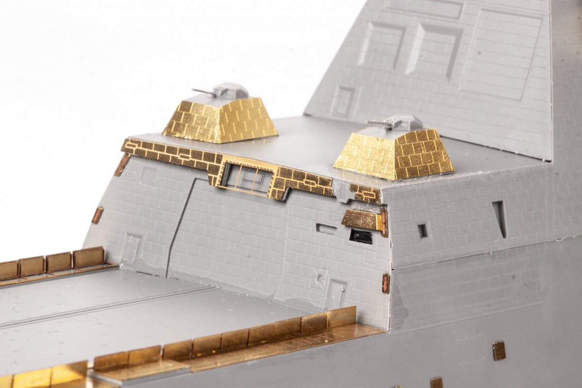Maquettes Eduard 53288 USS DDG-1000 Zumwalt SNOWMAN, TAKOM 1/350 – immagine 12