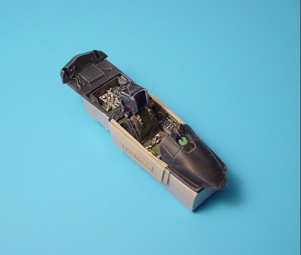 Ensemble cockpit Aires 4211 F/A-18C Hornet 1/48 Hasegawa