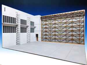 Daw Werk DWA032 Der Hangar - diorama atelier avion 1/32  – Bild 5
