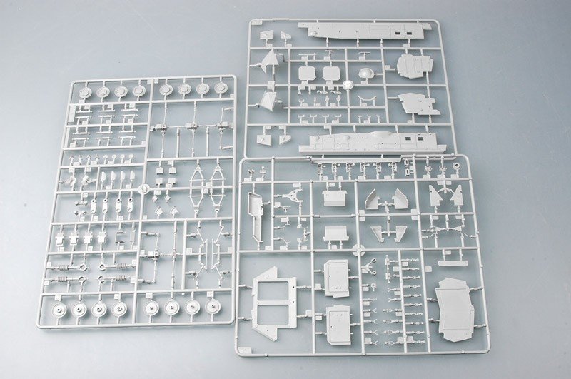 Trumpeter 01521 LAV-A2 Véhicule blindé à roues 8x8 (1/35) – image 10
