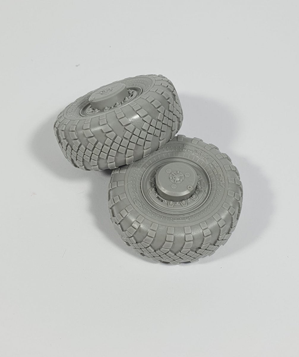 Panzer Art RE35-746 MAZ 537 Roues de route 1/35  – image 2