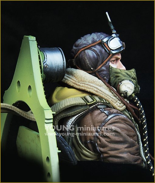 Young Miniatures YM1868 Pilote de Spitfire Mk.l de la RAF, Seconde Guerre mondiale, échelle 1/10  – immagine 6