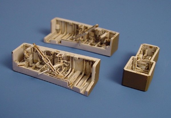 Aires 7082 Panavia TORNADO IDS baie de train d&amp;#39;atterrissage 1/72 Revell