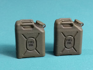 EUREKA XXL E-045 Bidons de carburant militaires américains 1/35 – Bild 2