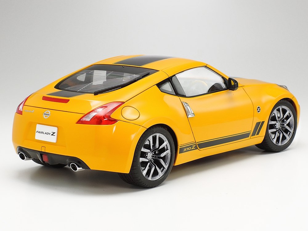 Tamiya 24348 Nissan 370Z Heritage Edition 1/24 – Bild 4