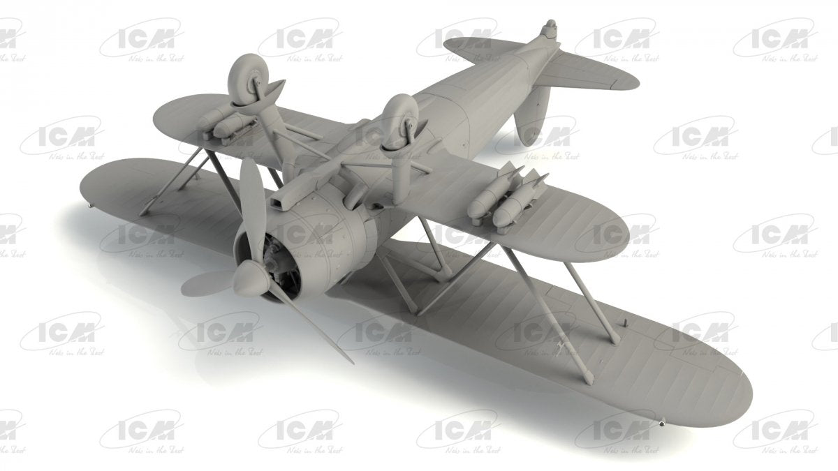 ICM 32022 CR.42 avec pilotes allemands 1/32  – image 2