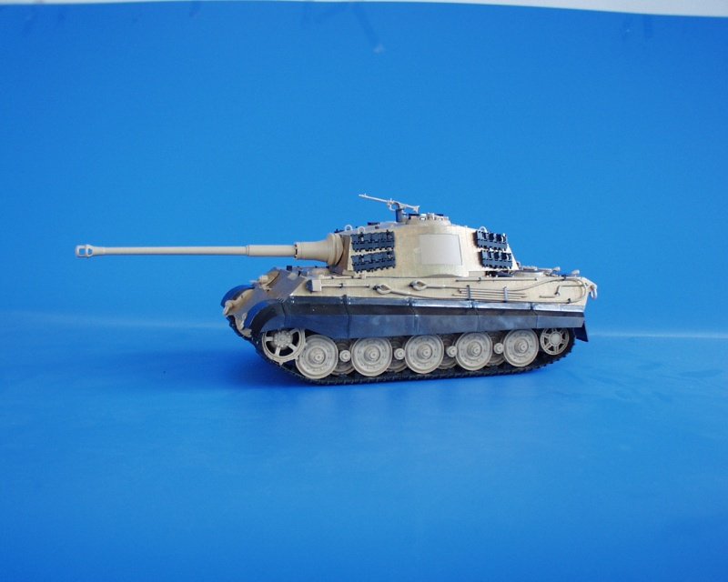 Eduard BIG3501 ROI TIGRE HENSHEL TAMIYA 1/35  – image 4