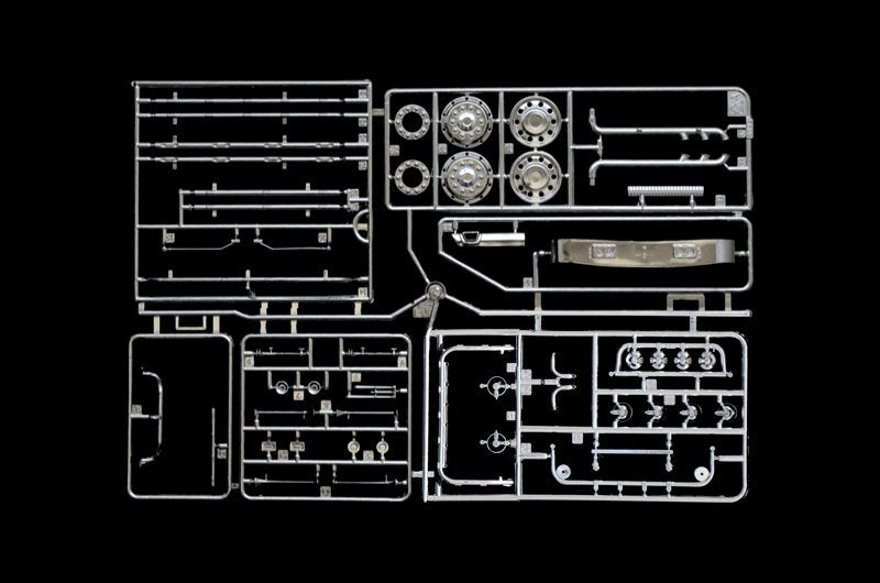 Italeri 3952 Scania R730 Streamline 4×2 Camions d&amp;#39;exposition 1/24 – immagine 13