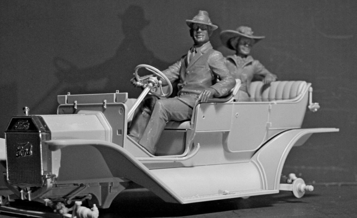 ICM 24013 Automobilistes américains (années 1910) (1/24) – image 2