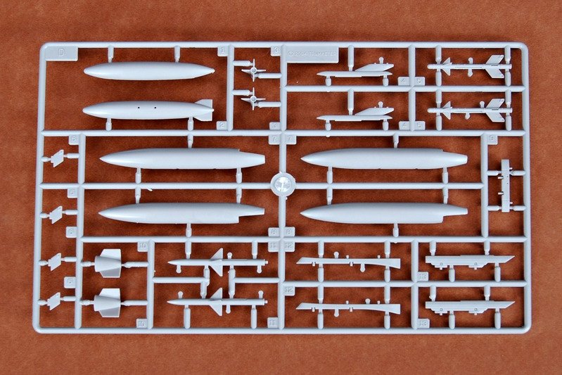 Trumpeter 01611 Avion de chasse J-10 (1/72) – Bild 4