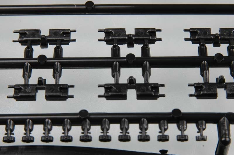 Trumpeter 02034 Chenilles pour char chinois ZTZ99 (1/35) – imagen 3